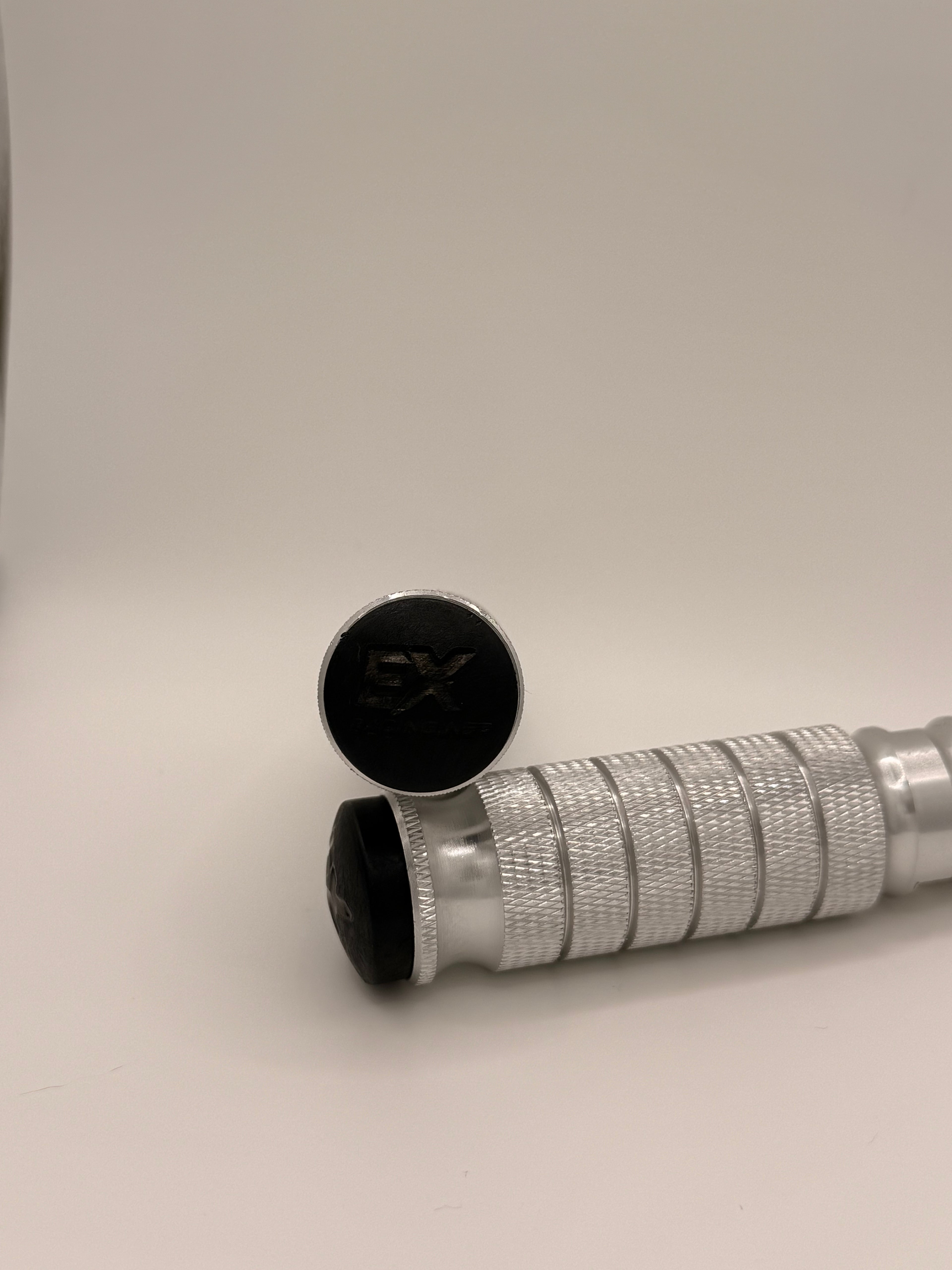 Ex racing silver foot locks