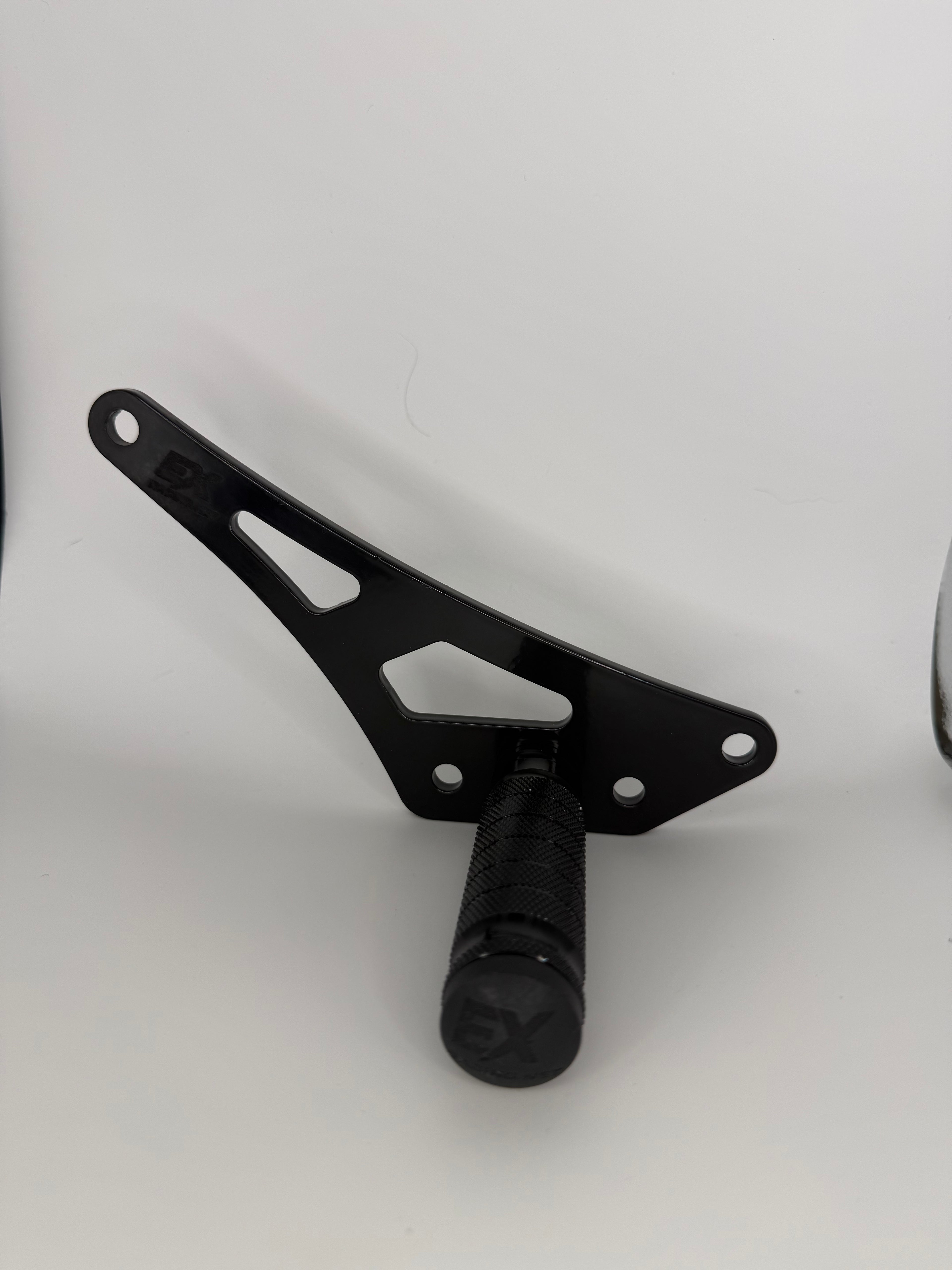 LBX Footlock Mount